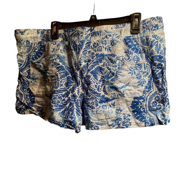 Womans Shorts Elastic Waist Large NWT and Extra Large -Express and LA BLANCA Lot - Picture 9 of 11